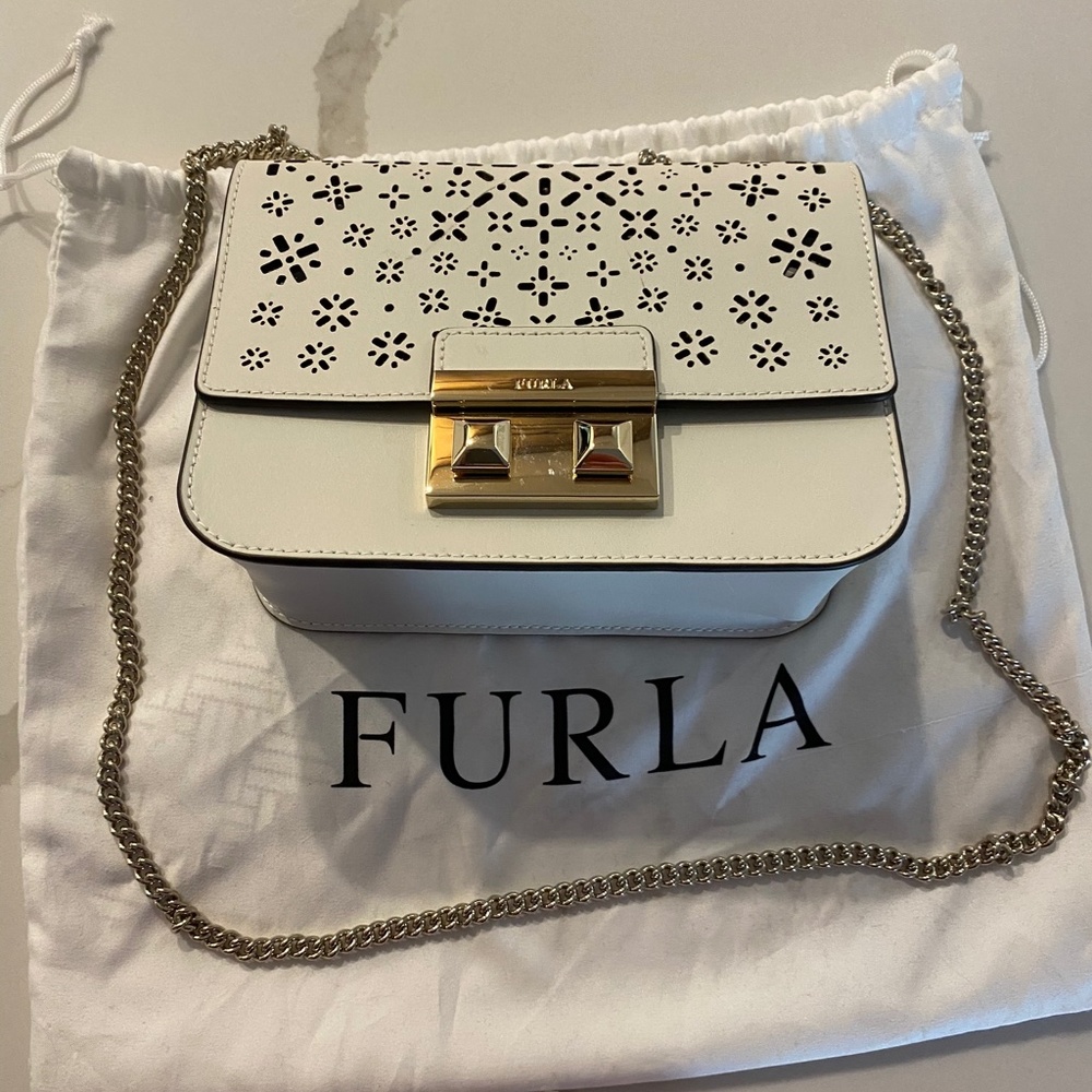 Furla bag: Women's Shoulder Bag, Color-White